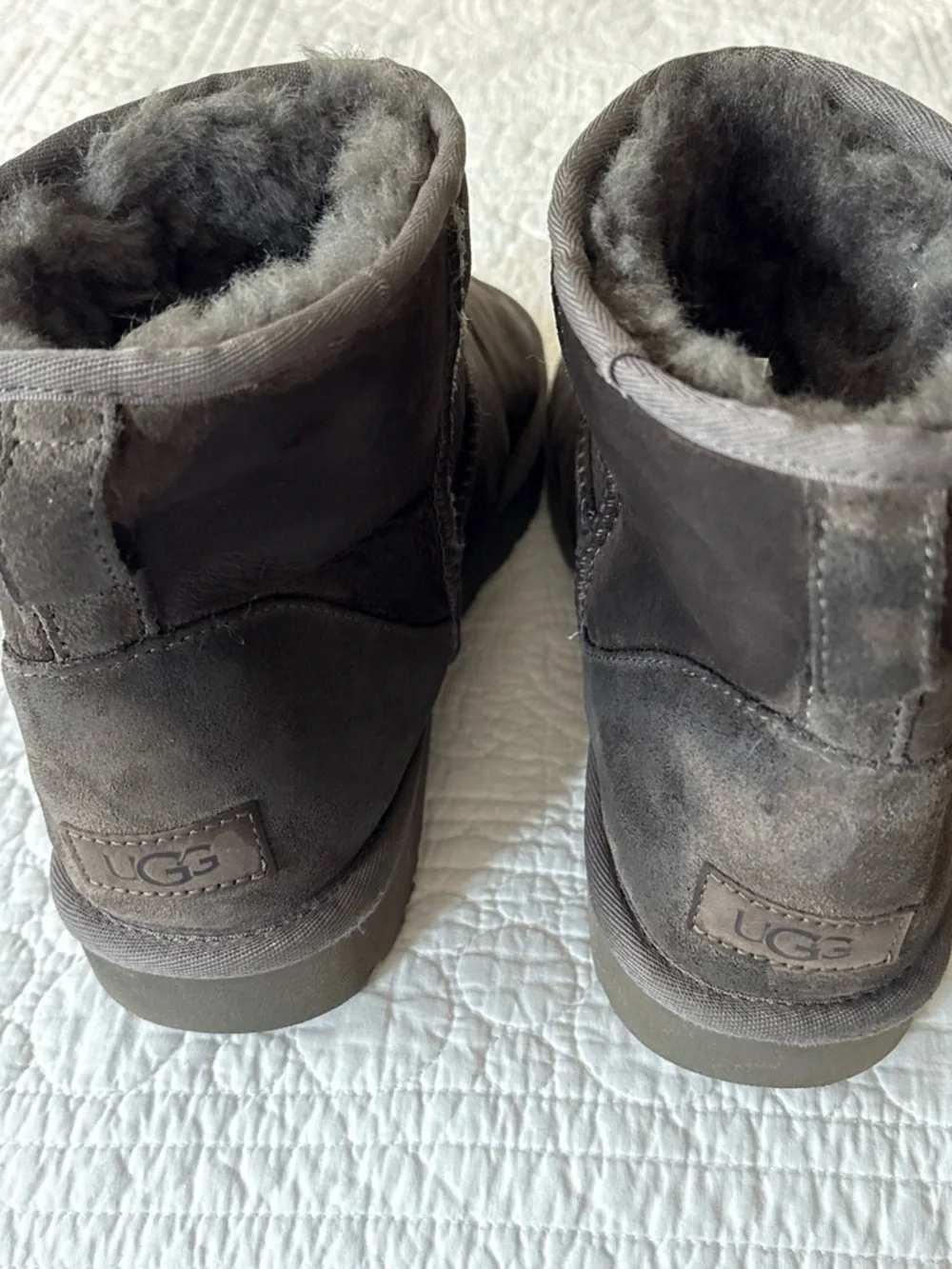 Men's Gray/Black Shearling-Lined Winter Boots